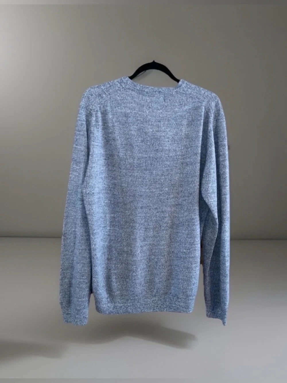 Weatherproof Textured Soft Grey Vneck Sweater Large From Worn Twice R.$45